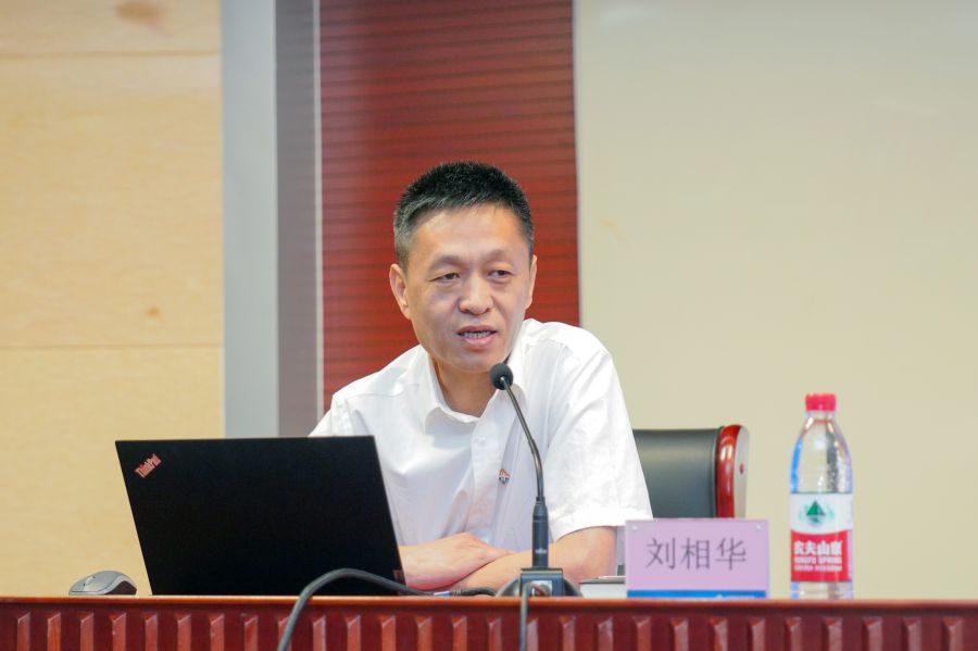 AG8�콢����(�й�)����