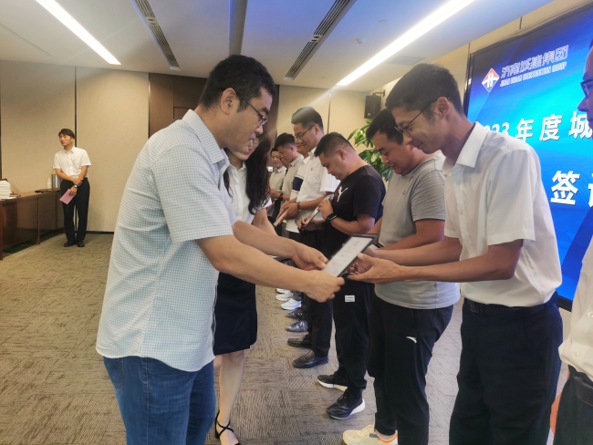 AG8�콢����(�й�)����