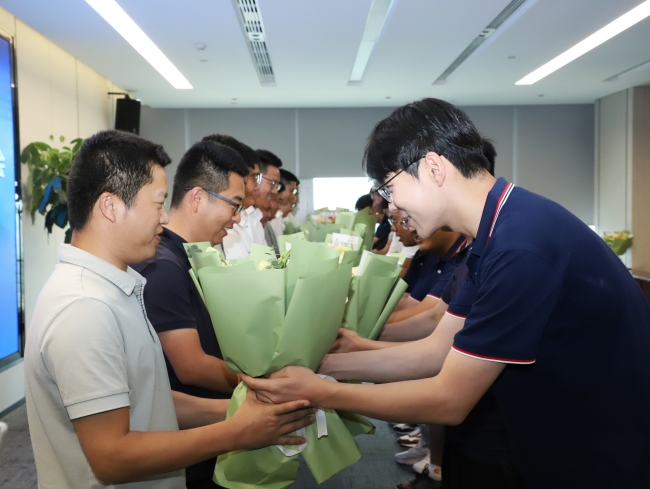 AG8�콢����(�й�)����