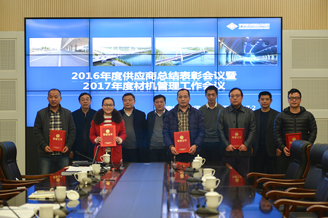 AG8Æì½¢Ìü¡¤(Öйú)¼¯ÍÅ