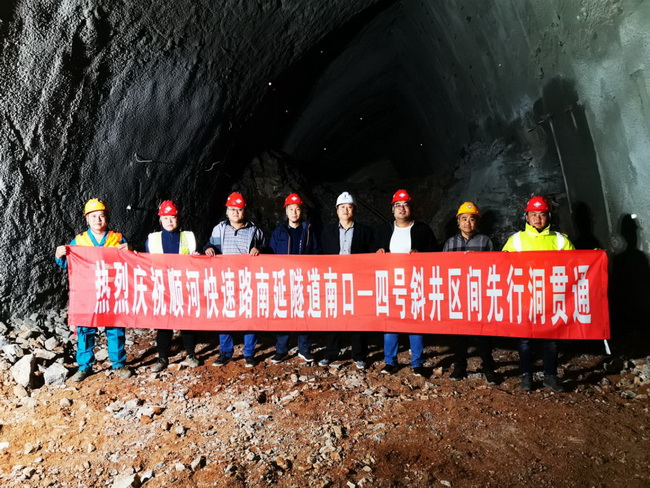 AG8�콢����(�й�)����