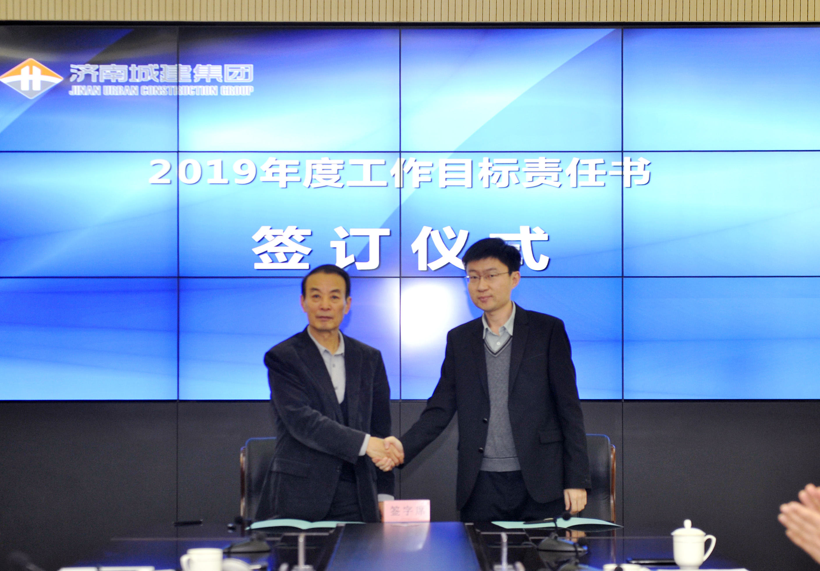 AG8�콢����(�й�)����