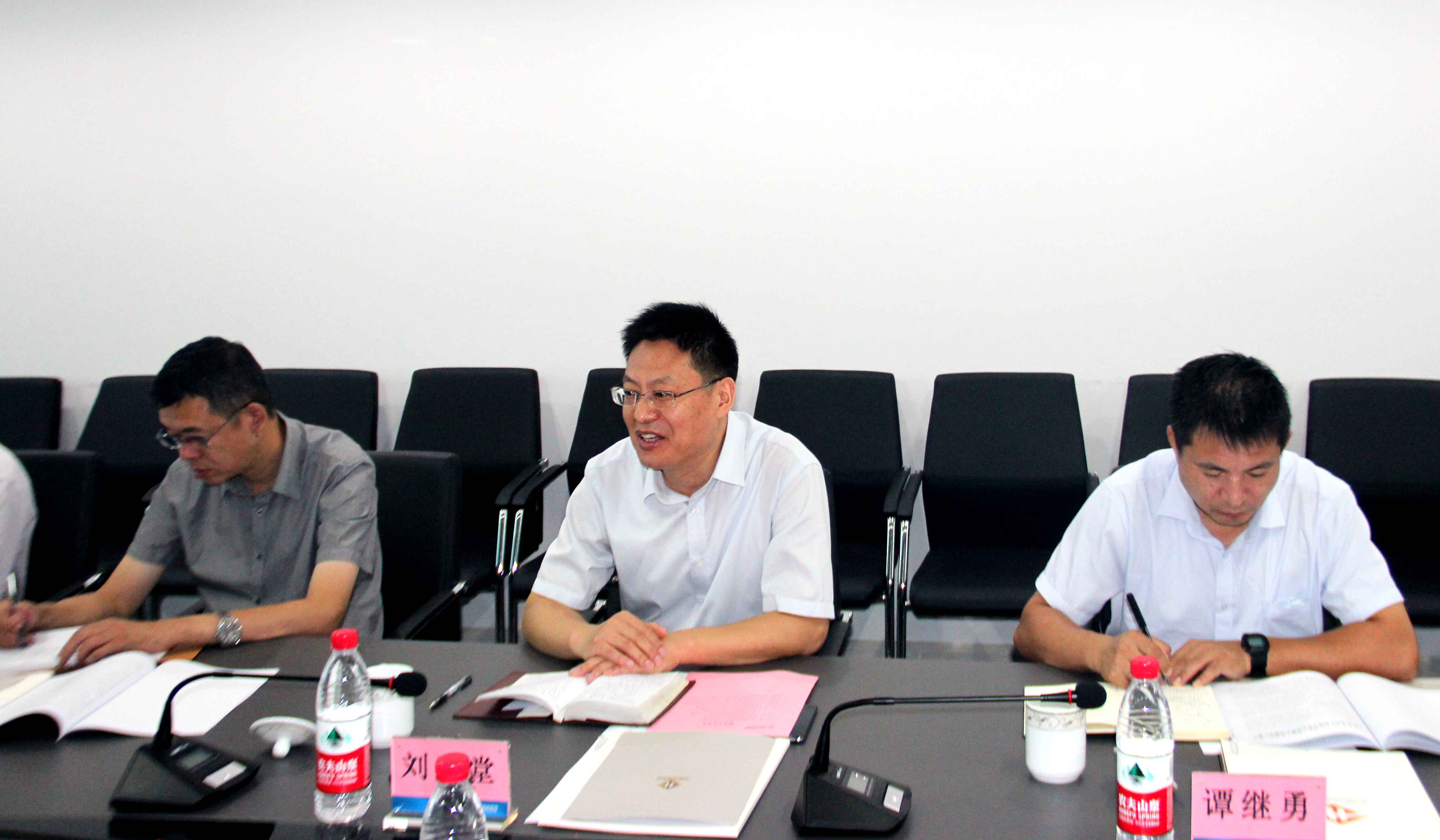 AG8�콢����(�й�)����